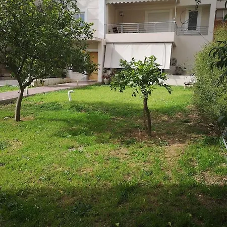 Ground Floor Apt. With Garden, Timfristou 86 Chalandri Διαμέρισμα *
